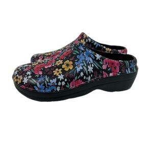 totes Women's Everywear Bailey Clog/Garden Floral/Size 8,9,10